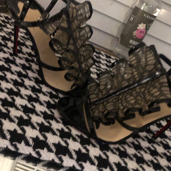 Christian Louboutin Patent Leather Bow Accents Slingback Sandals 36.5 Authentic - Picture 4 of 7